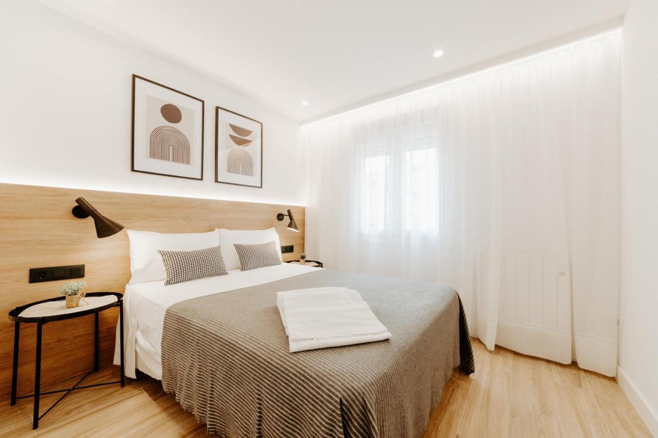 Apartamento Plaza Logrono Y Aire Acondicionado エクステリア 写真