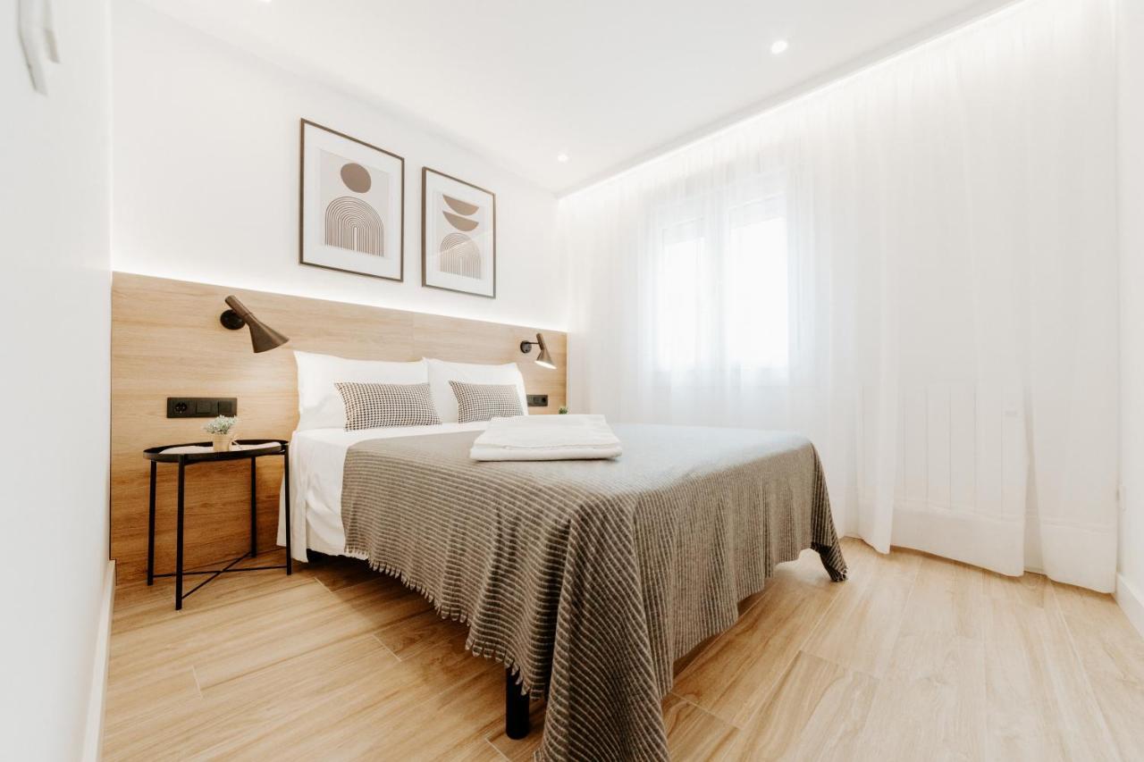Apartamento Plaza Logrono Y Aire Acondicionado エクステリア 写真